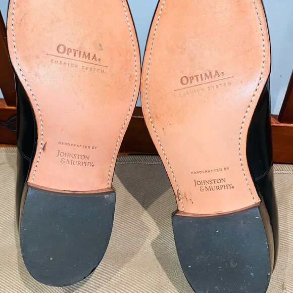 Johnston and Murphy Optima handcrafted Cap Toe Oxford. - Picture 14 of 14
